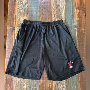 Pro Mark Men’s XXL Black Miami Heat Basketball Shorts